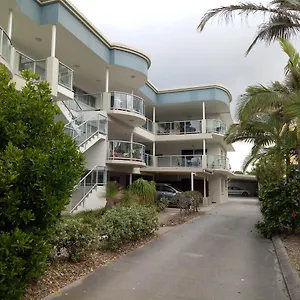 https://cranbourne-court-unit-7.hotelssunshinecoast.net
